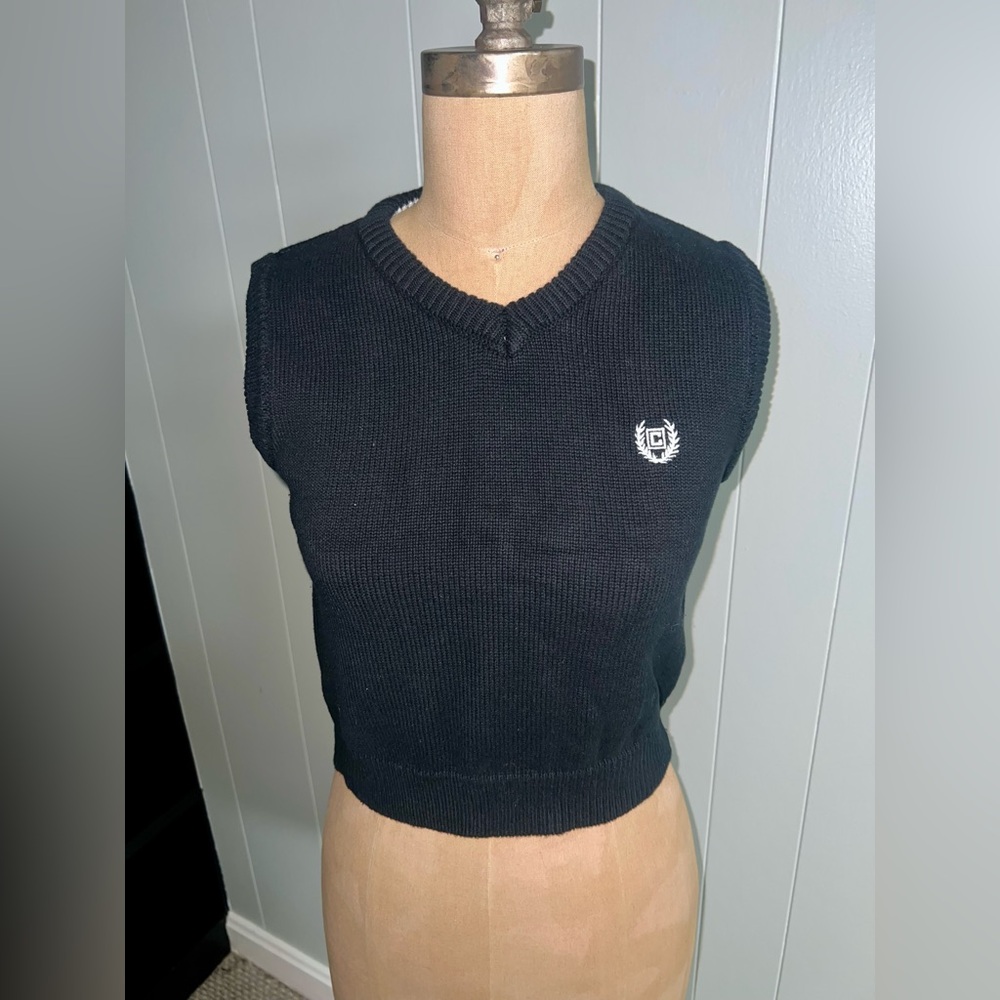 Chaps Black Knit Cropped Sweater Vest